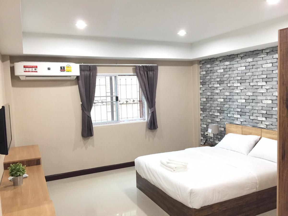Room58 Bangkok Extérieur photo