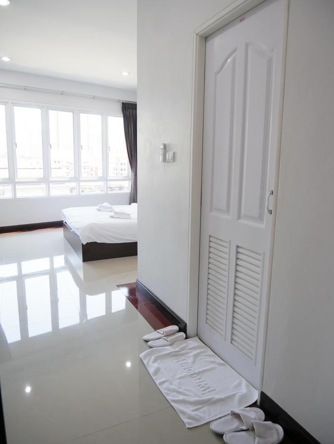 Room58 Bangkok Extérieur photo